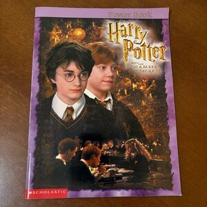 3/$20 📚 Harry Potter and the Chamber of Secrets Poster Book 2002 Scholastic